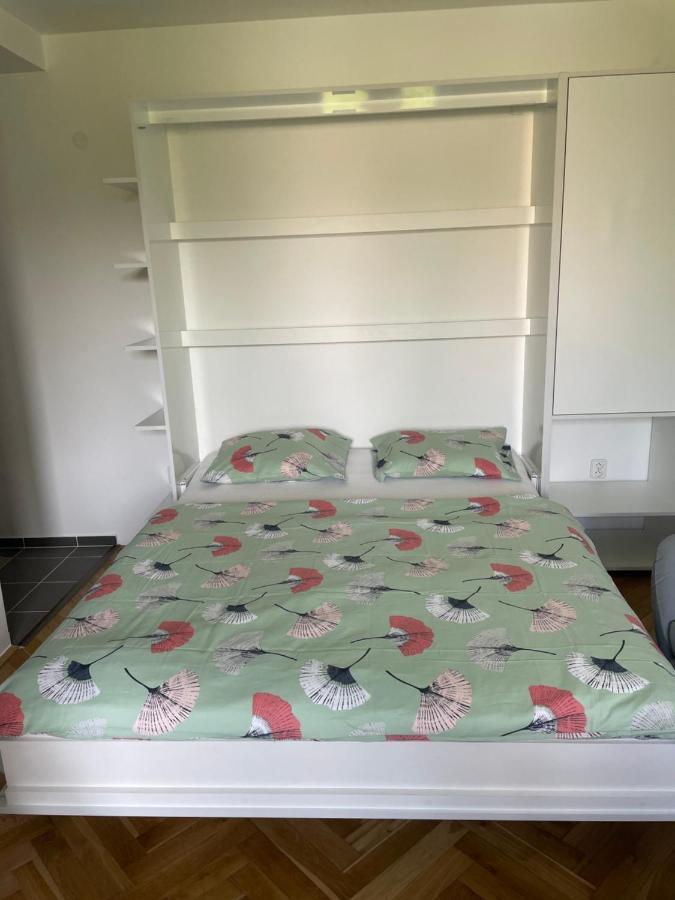 Apartmán V Krátké Kamenicky Senov Exteriér fotografie