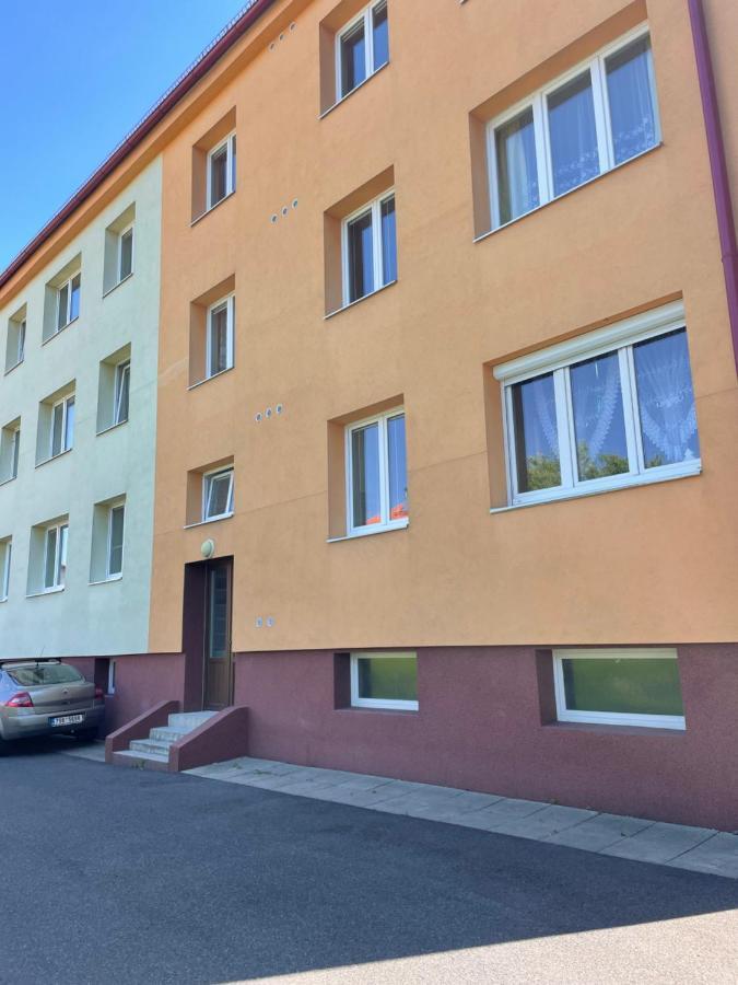 Apartmán V Krátké Kamenicky Senov Exteriér fotografie